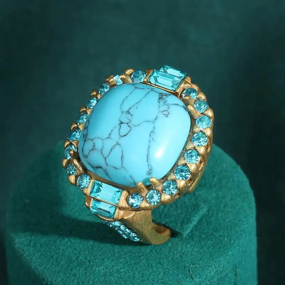 Melissa | Gold Turquoise Halo Ring