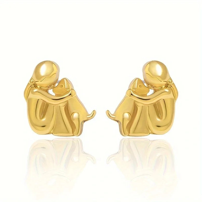 Hug Earrings in Two Colours Silver and Gold