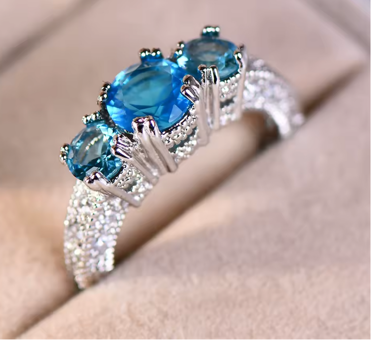 Faye | Birthstone Solitaire Ring