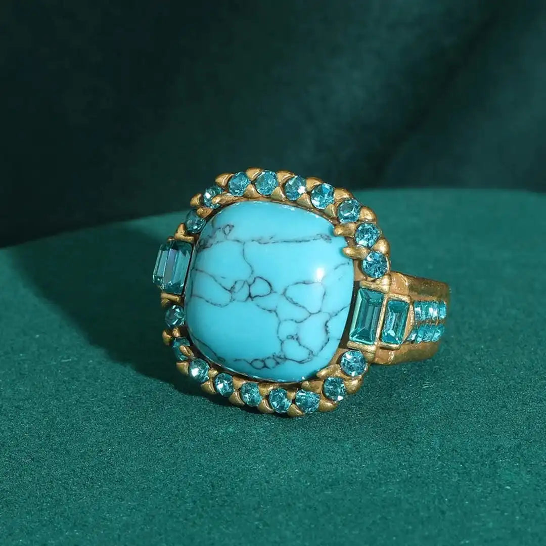 Melissa | Gold Turquoise Halo Ring