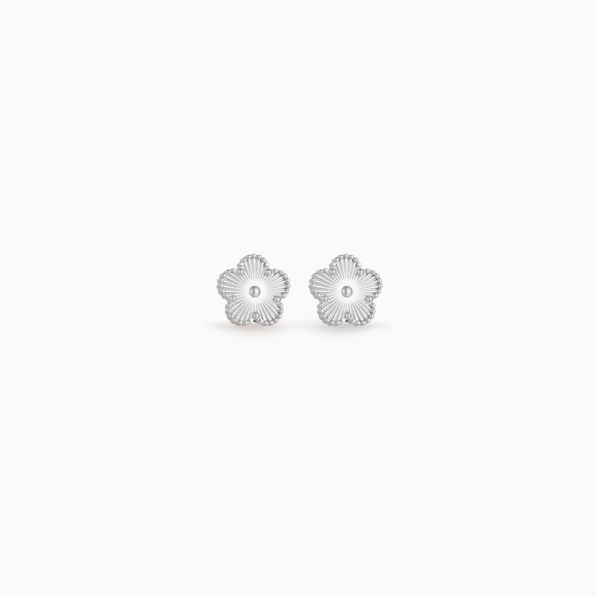 Petite | Daisy Stud Earrings