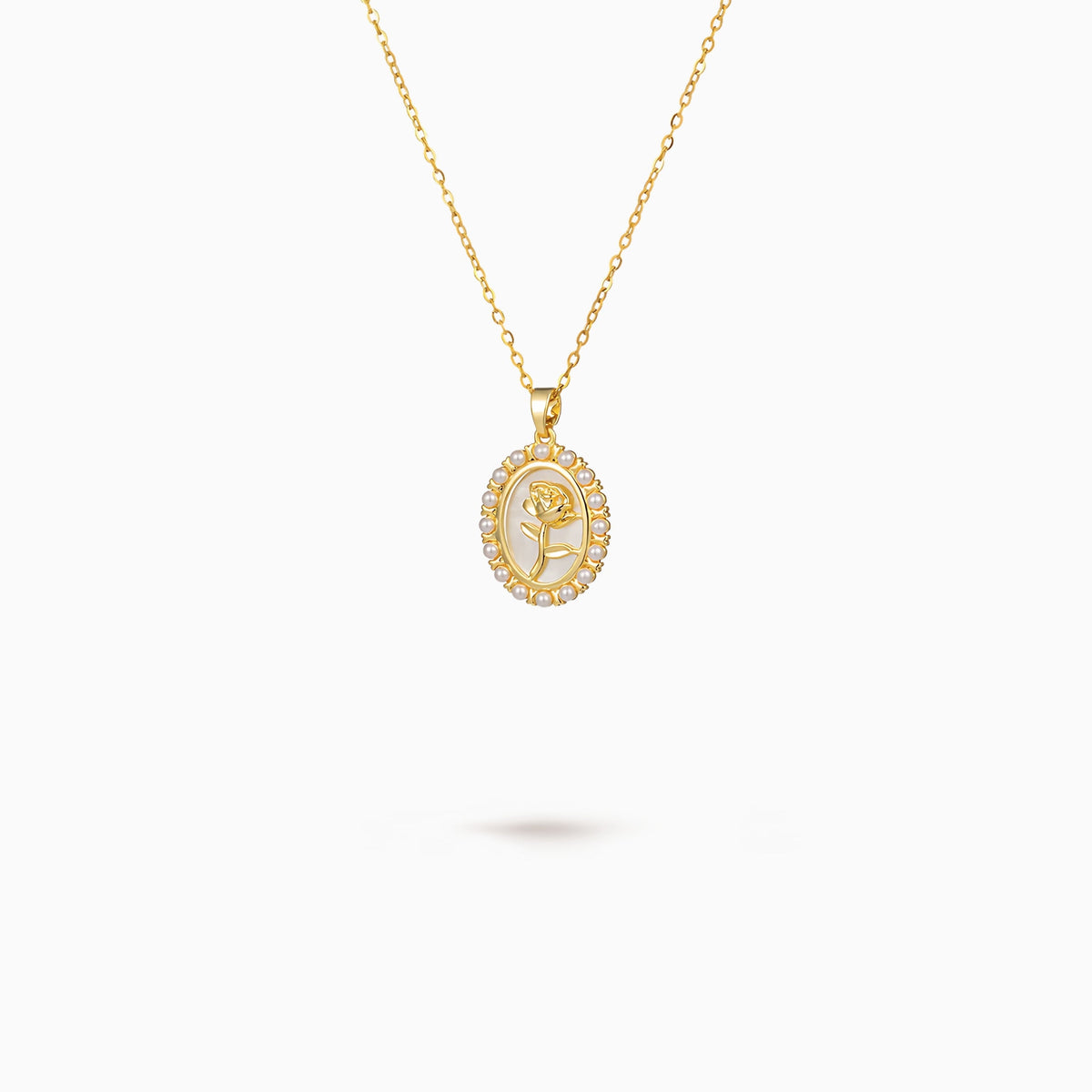 Rose de Perles Necklace