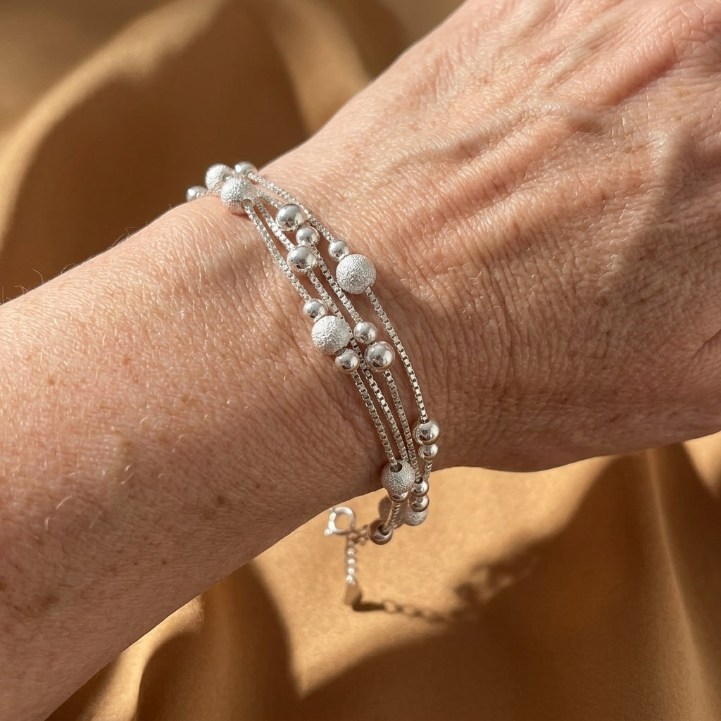 Honor | Mother of Pearl Lume Bracelet