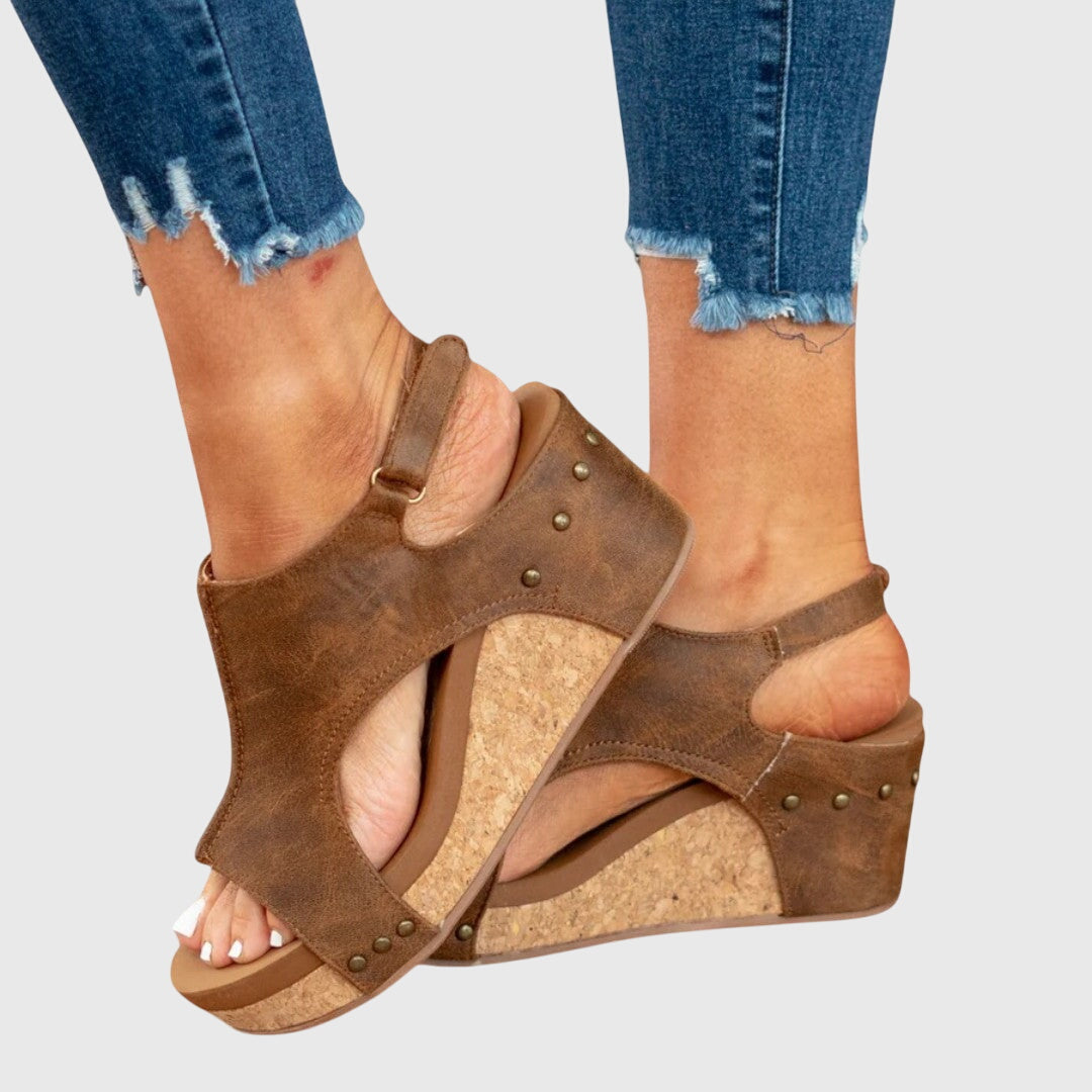 Mugain | Comfort and Style, Every Step