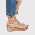 Mugain | Comfort and Style, Every Step