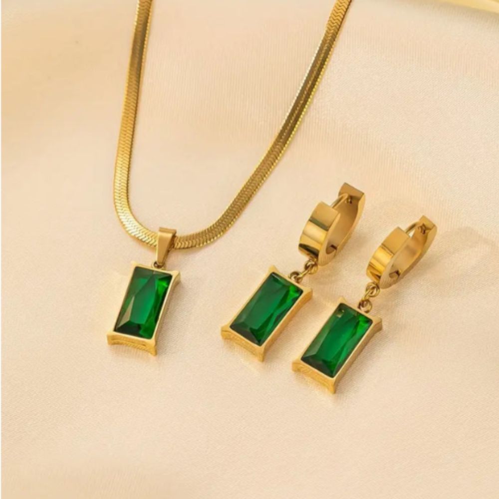 Iselotte | Emerald Jewellery Set
