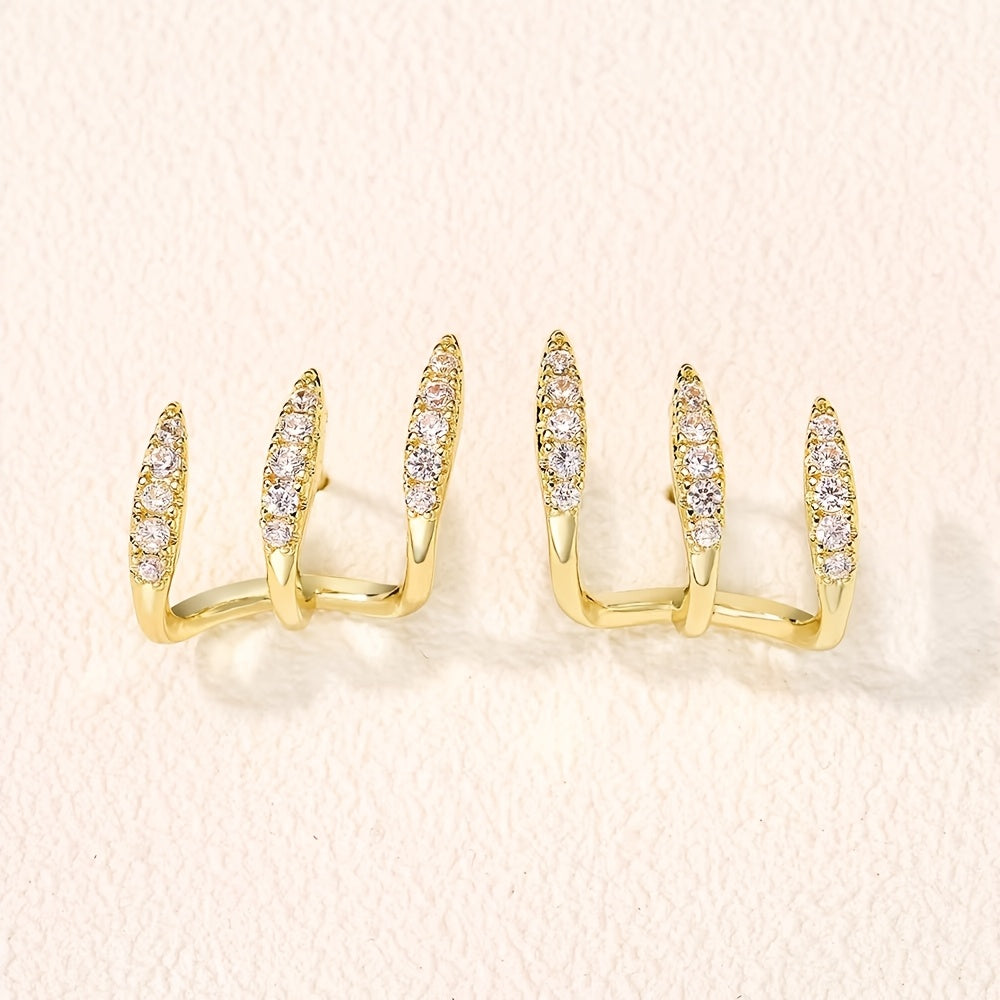 Fantine | Three-Prong Crystal Earrings