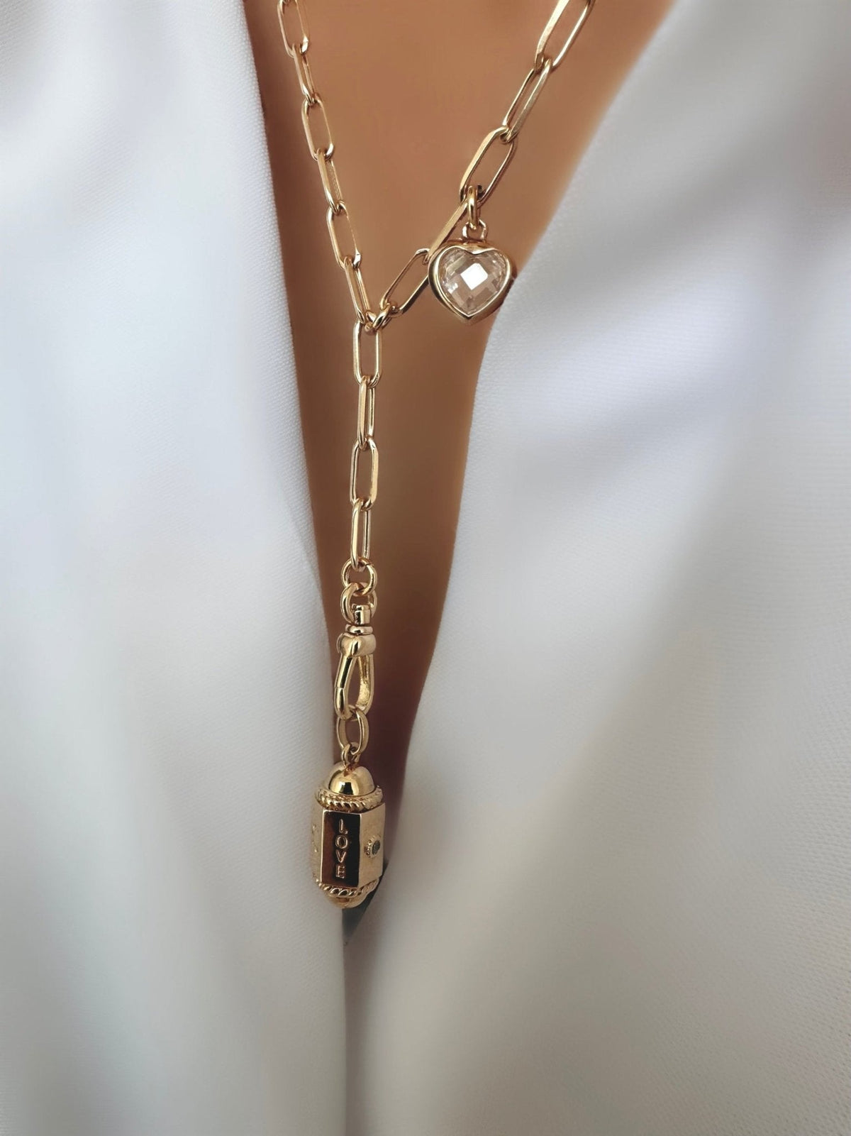 Amour | Love Pendant Necklace