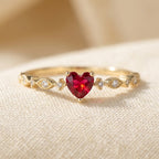 Amélie | Ruby Heart Gold Ring