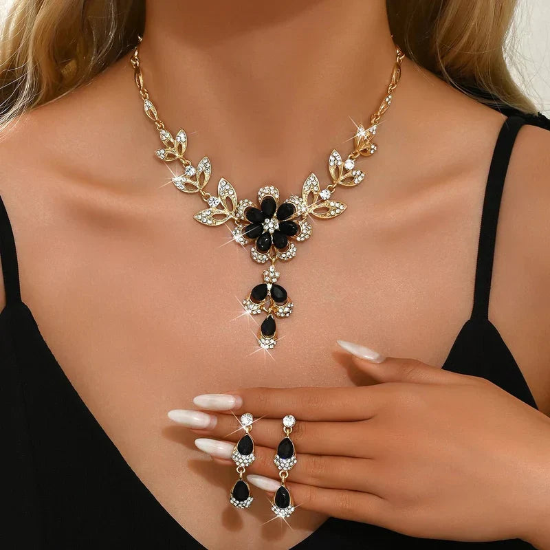 Fleura | Floral Necklace & Earring Set