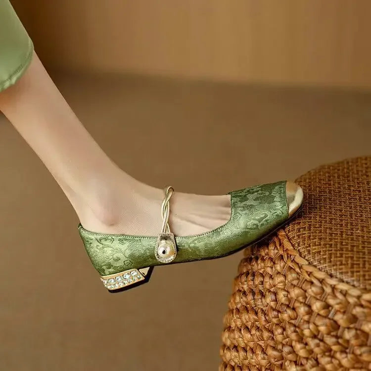 Daisy | Vintage Braided Pearl Strap Shoes