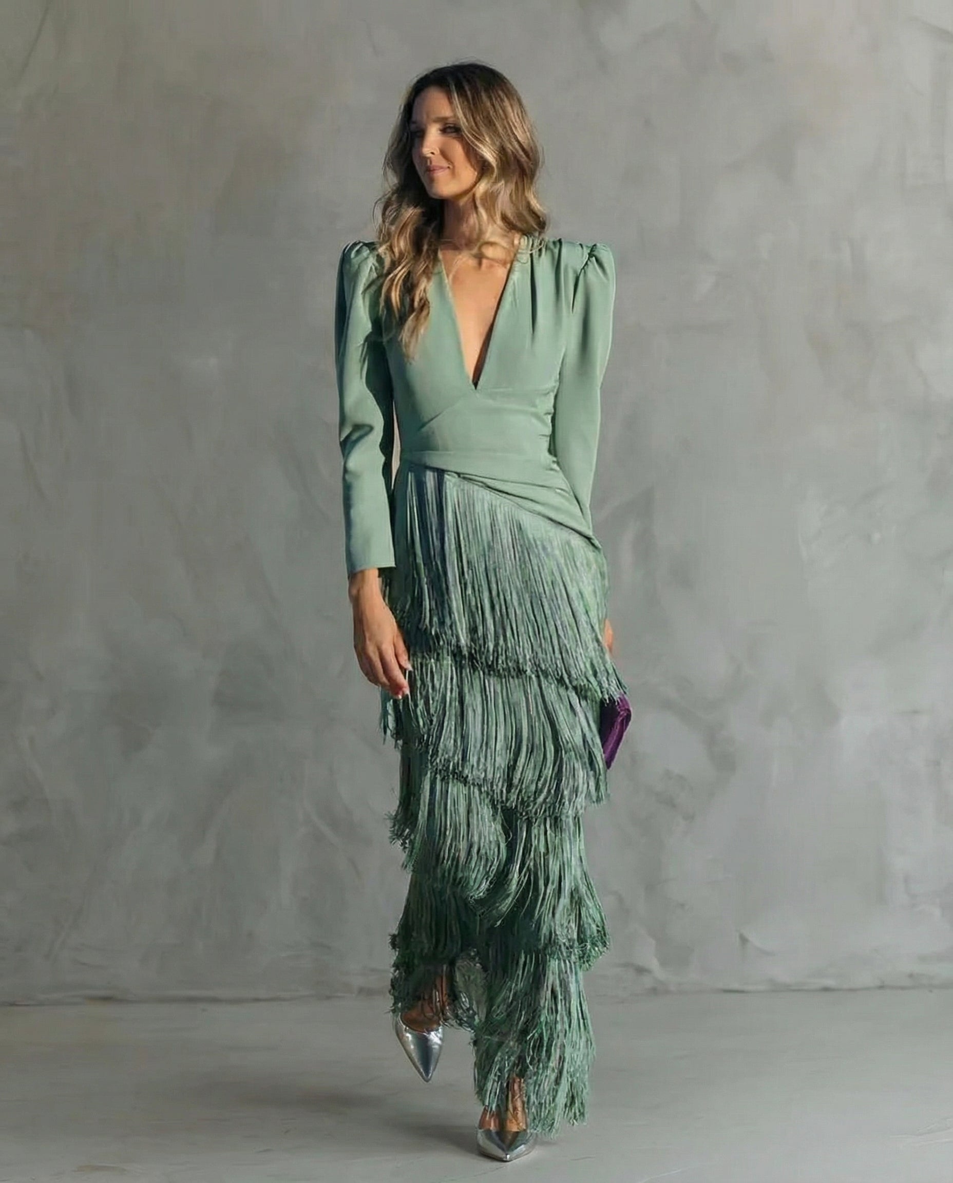 Celina | Flowy V-Neck Long Sleeve Dress