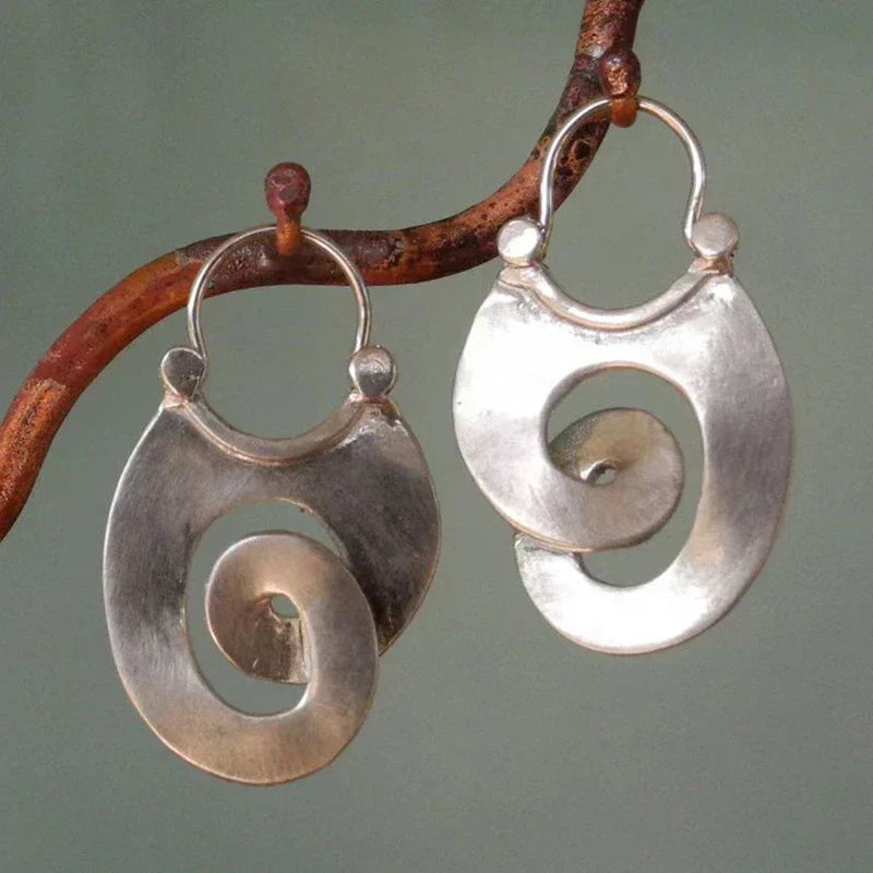 Ivy | Baroque Form Earrings