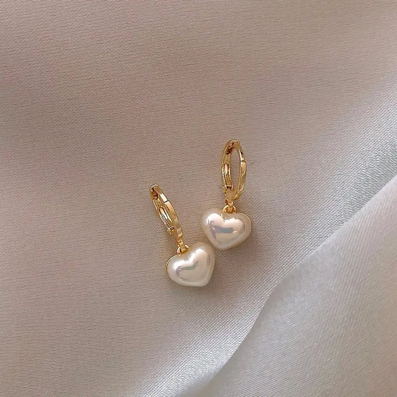 Primrose | Gold Heart Pearl Drop Earrings