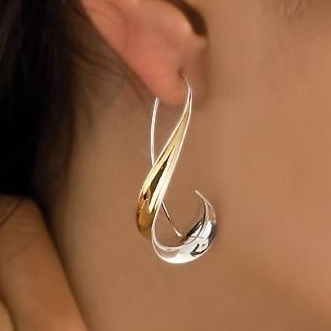 Celeste | Golden Drop Earrings
