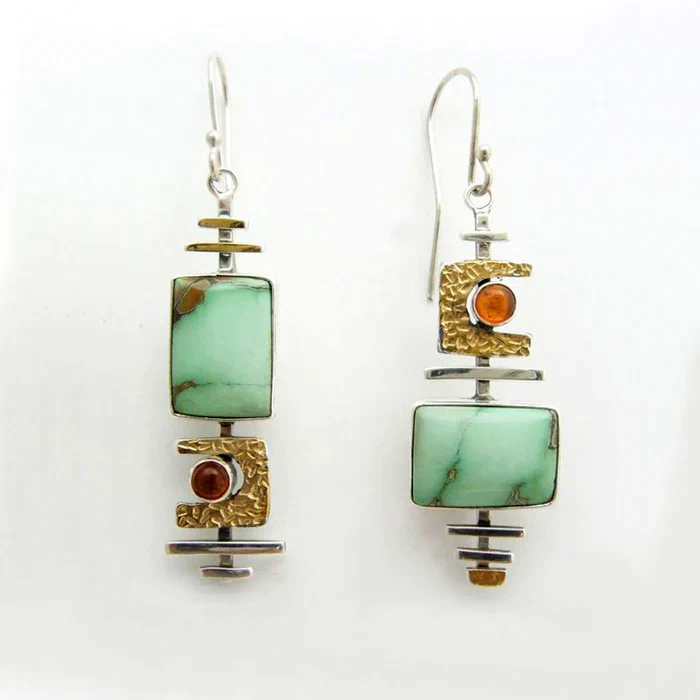 Elara | Green Stone Earrings