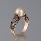 Anya | Gold Filigree Pearl Ring