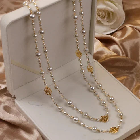 Perrine | Gold & Pearl Necklace