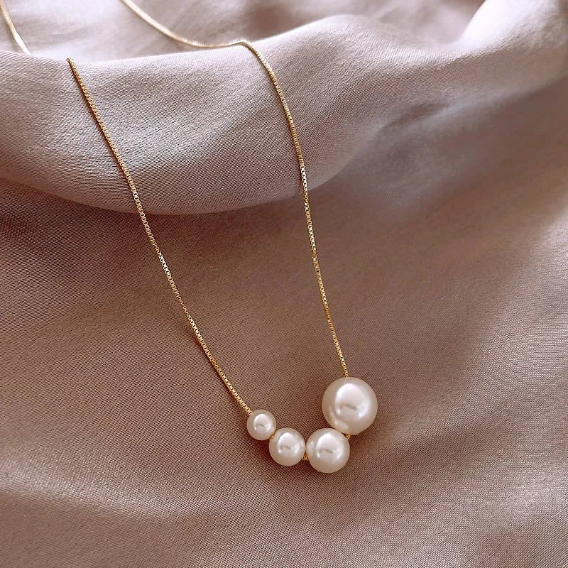 Clara | Pearl Strand Necklace