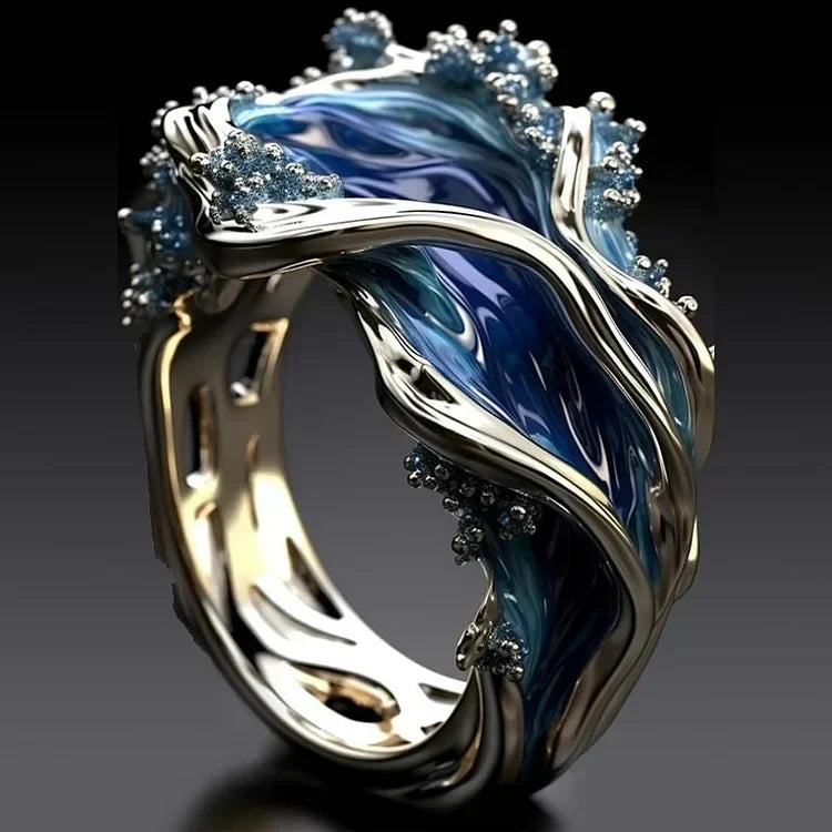 Marlowe | Ocean Wave Ring