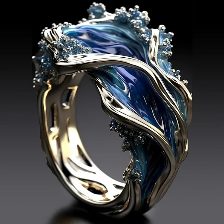 Nerine | Gold Wave Ring