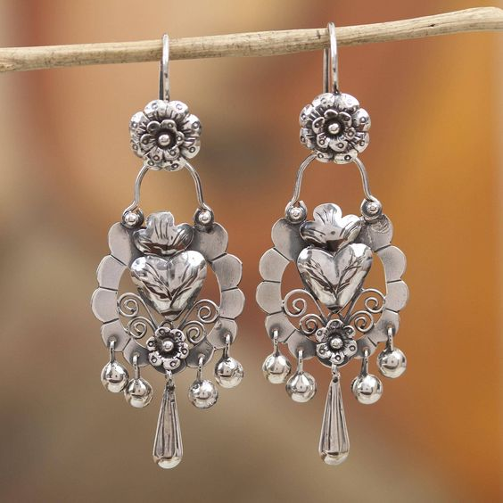 Adele | Heart Flower Earrings