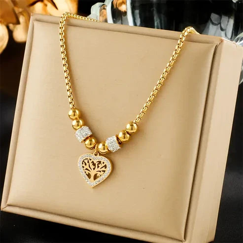 Daisy | Tree of Life Zirconia Heart Necklace