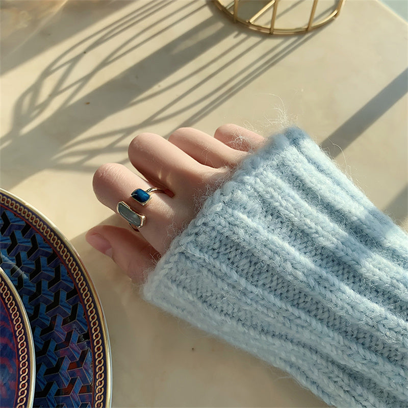 Vintage Ring in Gold with Blue Opal