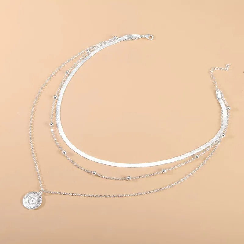 Three-row necklace made of 925 silver