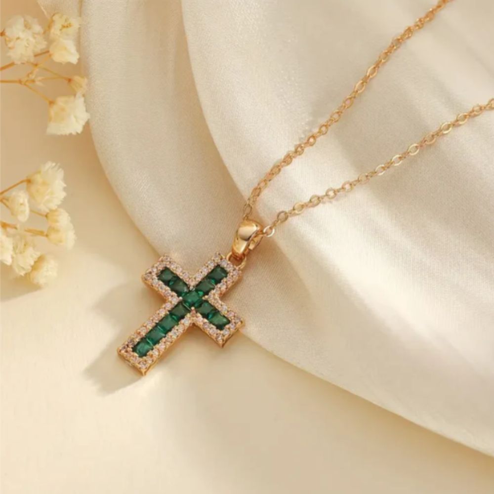 Solene | Emerald Cross Necklace