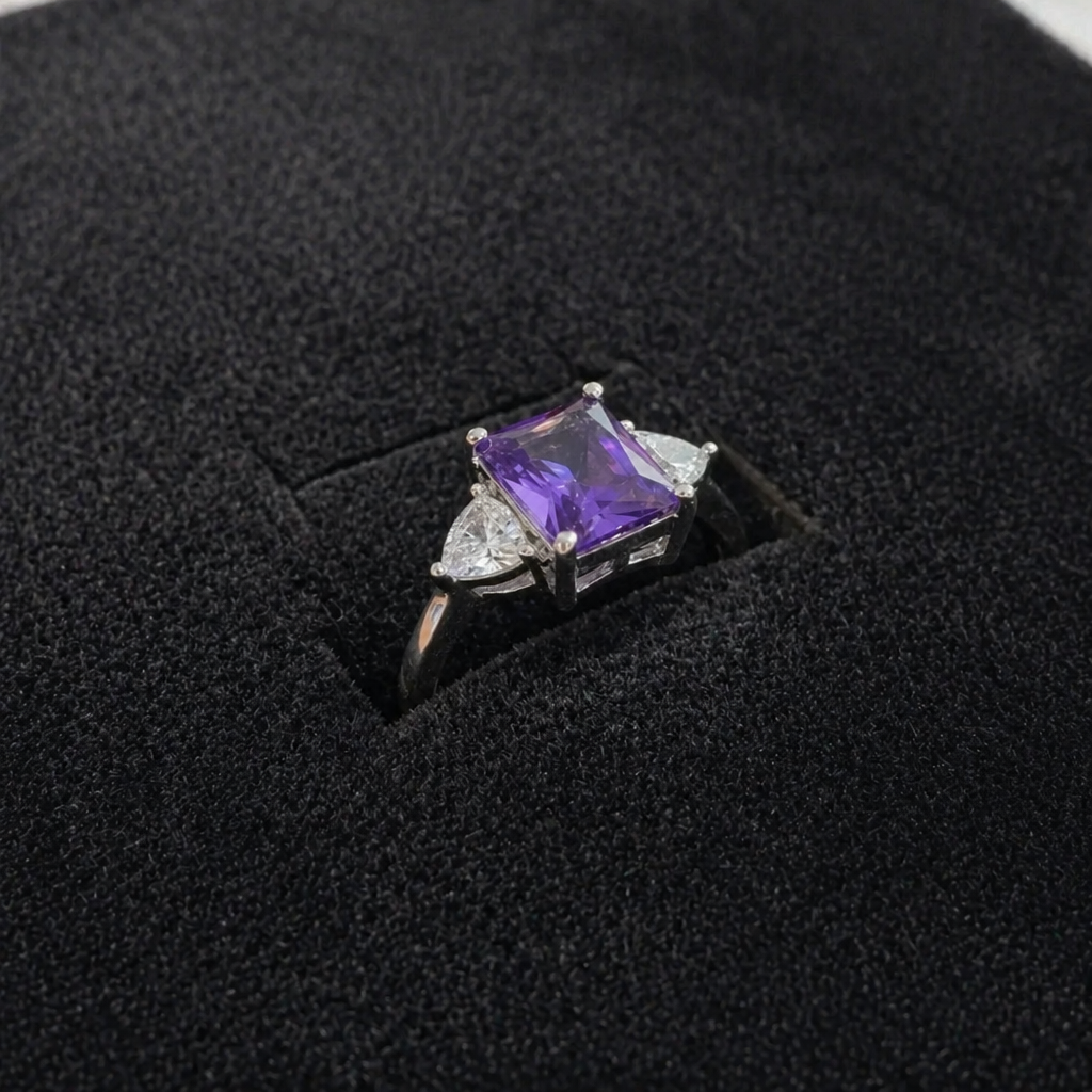 Anneliese | Tri-Stone Amethyst White Gold Ring