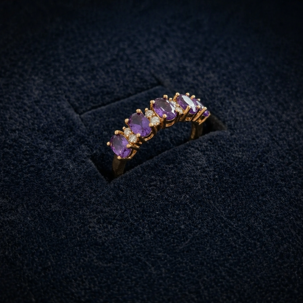 Evangeline | Heritage Rose Gold Crest Ring