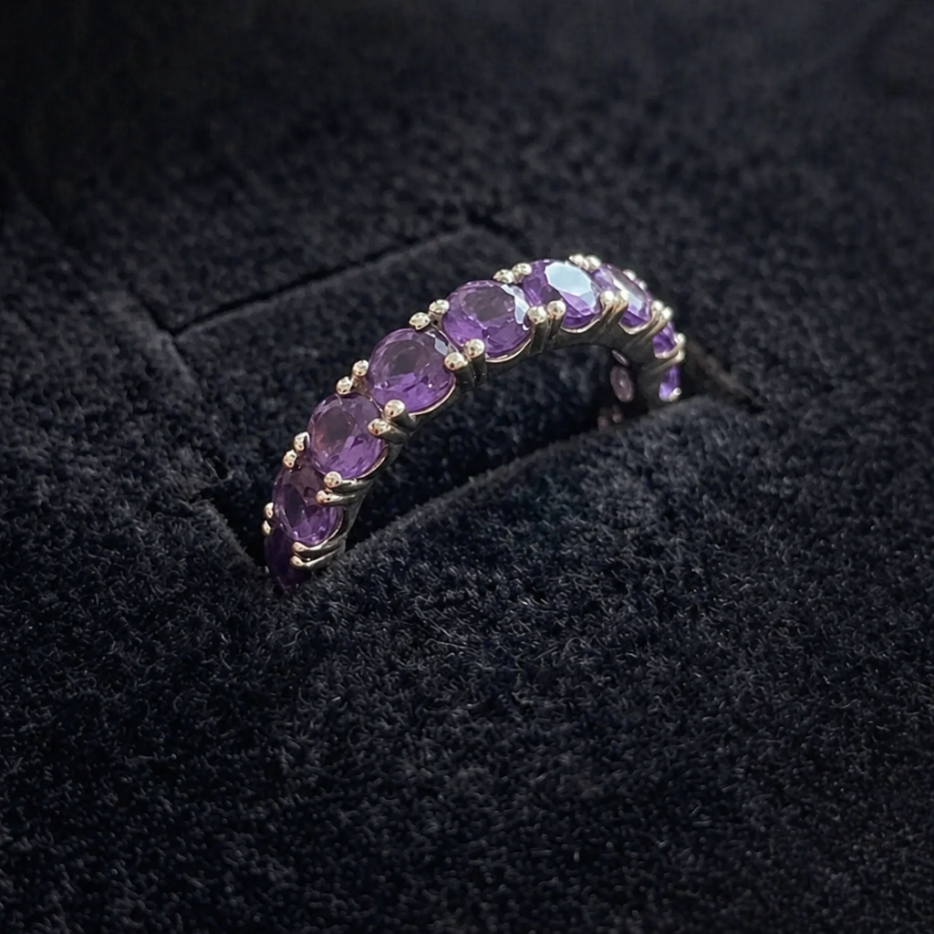 Imogen | White Gold Band Ring