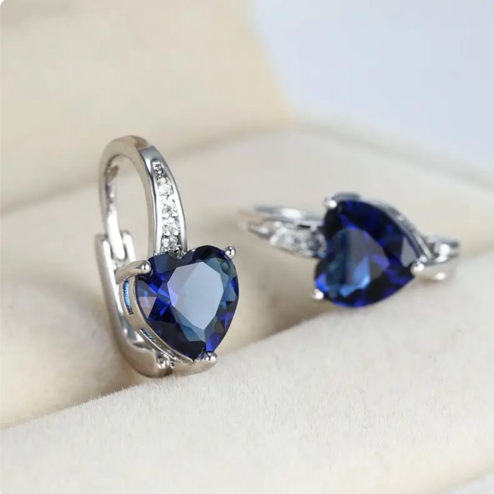 Lunara | Sapphire Cluster Earrings