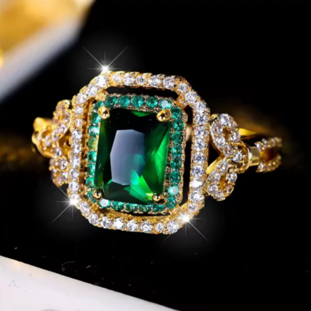 Elowira | Emerald Gold Ring