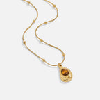 Elegant Gold Necklace with Tiger's Eye