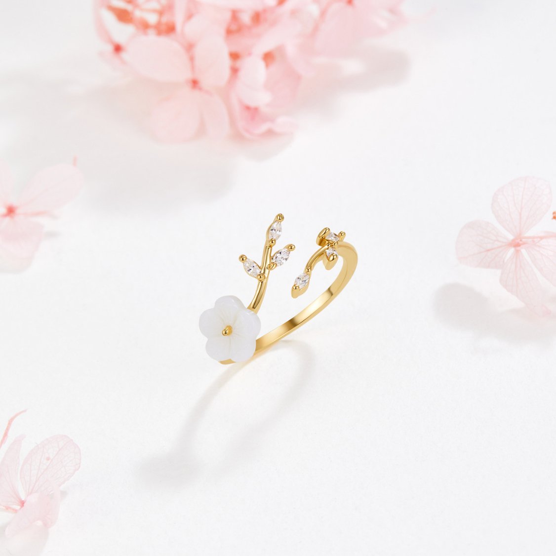 Effie | Gold Floral Leaf Open Ring